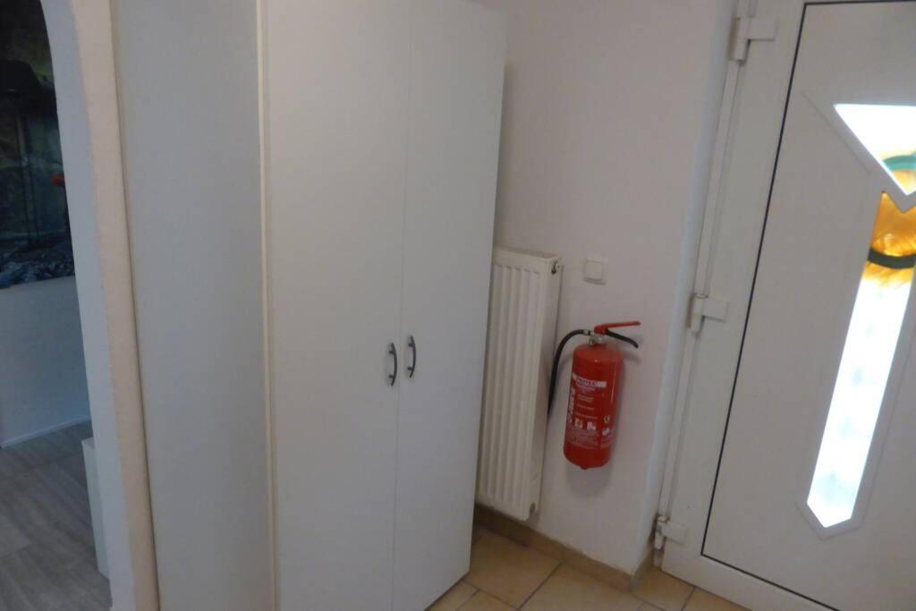Wunderschone Komplett Neu Eingerichtete Wohnung Emmerthal Εξωτερικό φωτογραφία